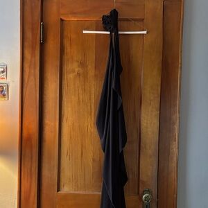 Elegant Black Backless Dress